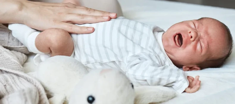Bebeklerde Reflü Belirtileri ve Tedavi Yöntemleri